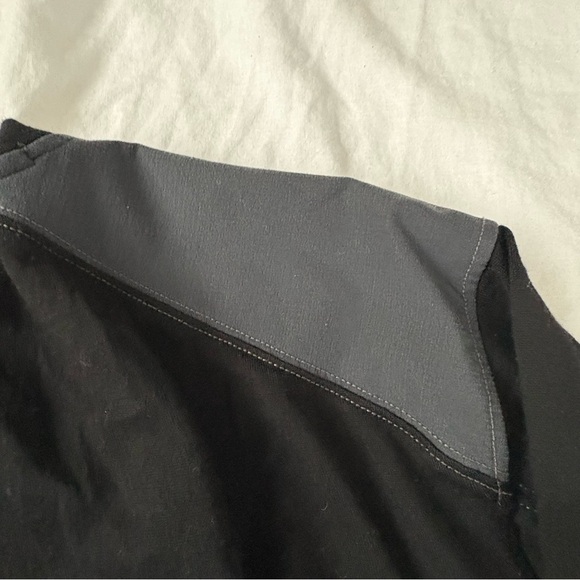 Kuhl XXL Merino Wool Black Long Sleeve flaw shoulder patch - Picture 5 of 7